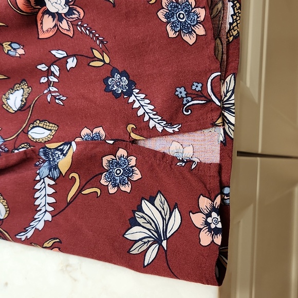 Loft Outlet Maroon Floral Print Blouse, 3/4 length Button Sleeves - Picture 6 of 8